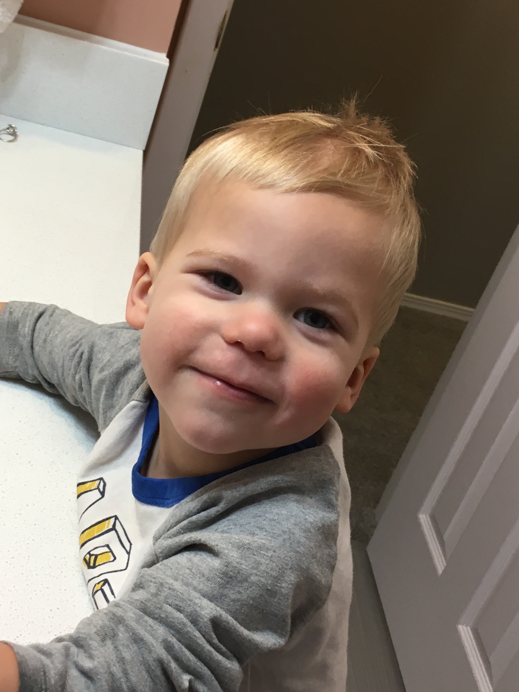 Photo of ISO daytime sitter 3/8-3/22