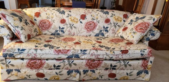 Photo of Free Sofa